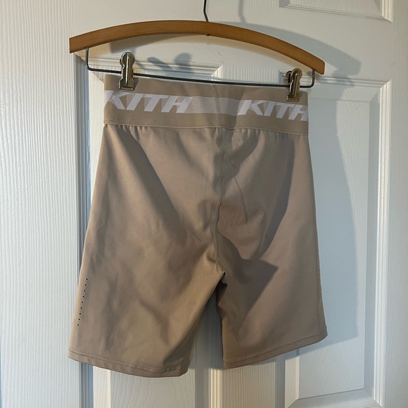 Kith Tan Workout Set - Picture 7 of 8